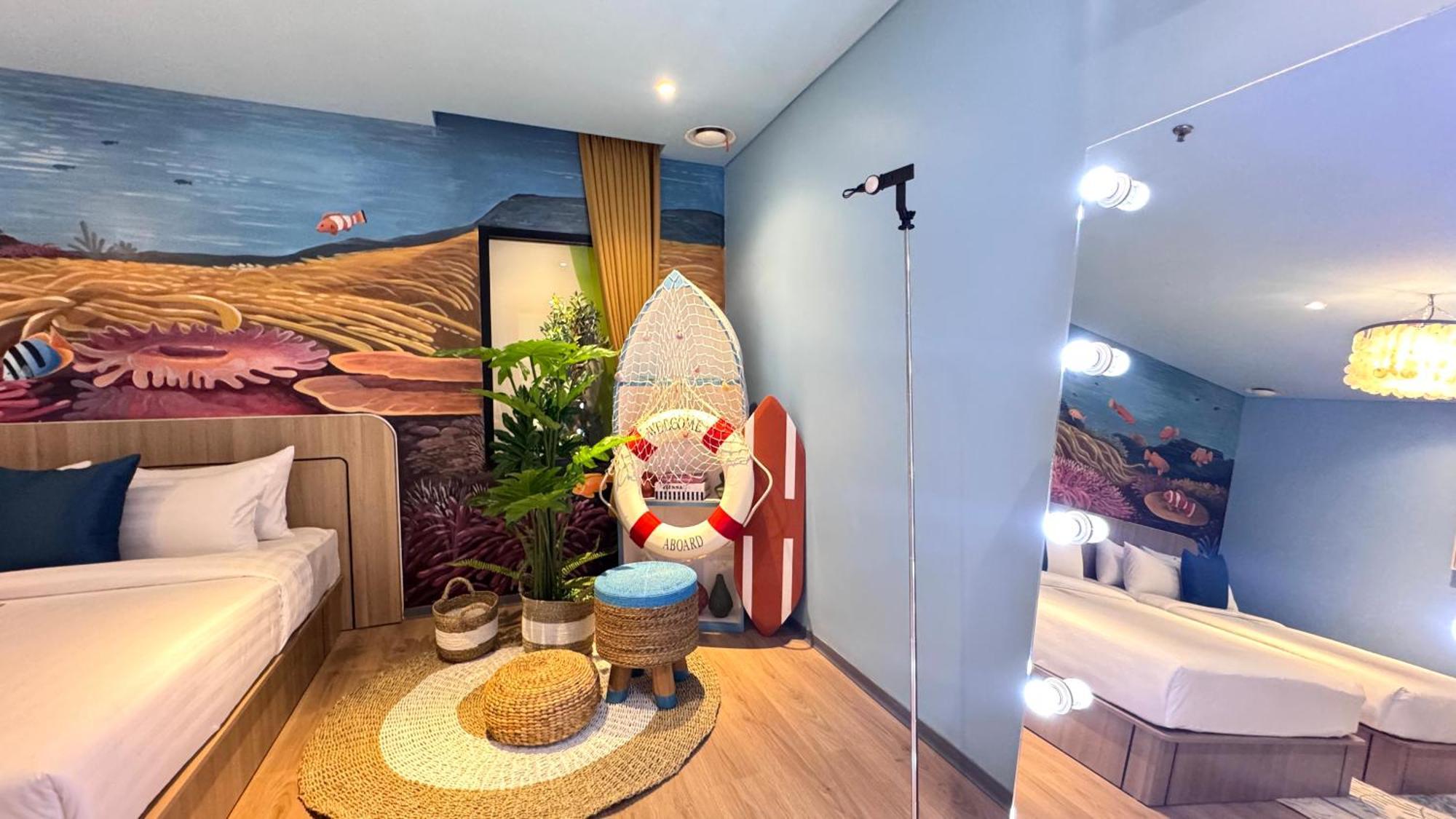 Yellow Bee Resort Cililitan Jakarta Exterior foto