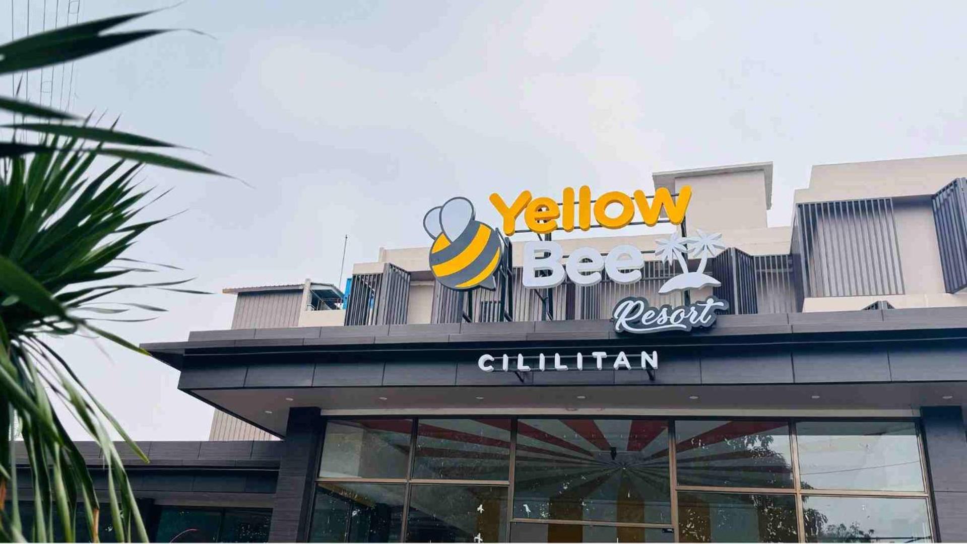 Yellow Bee Resort Cililitan Jakarta Exterior foto